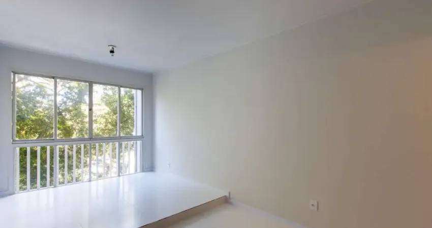 Apartamento 3 quartos, reformado, condomínio com infraestrutura - bairro cristal