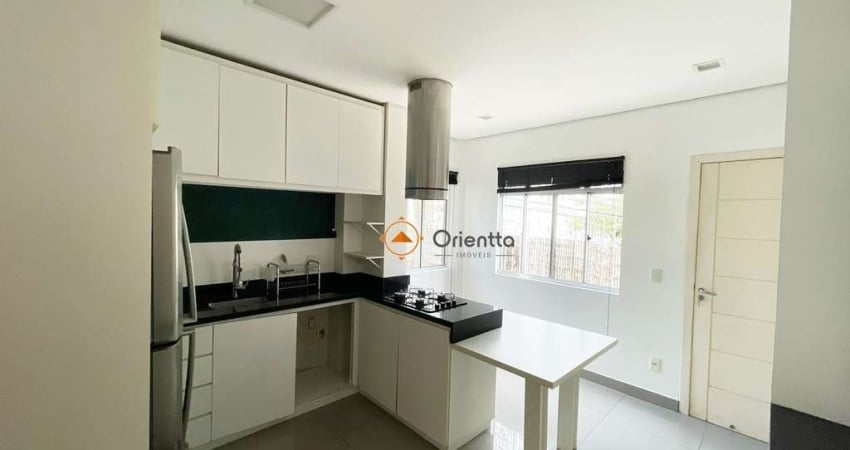 Casa Mobiliada com 2 Dormitórios sendo 1 deles Suíte e 1 Vaga