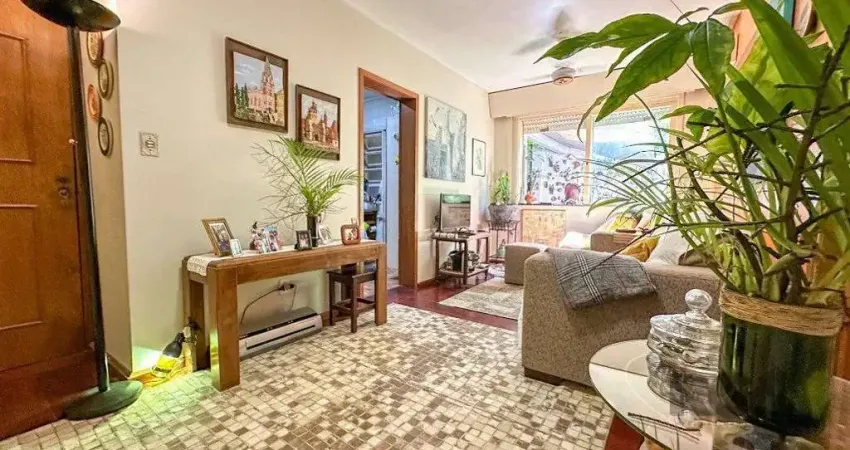 Apartamento Garden para comprar no Bairro Petrópolis! Um verdadeiro refúgio!