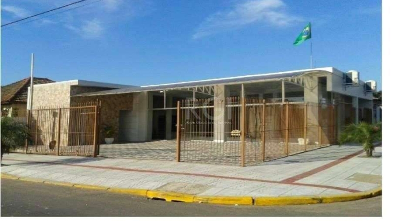 Casa Comercial para Venda - 200m², 0 dormitórios, Niterói
