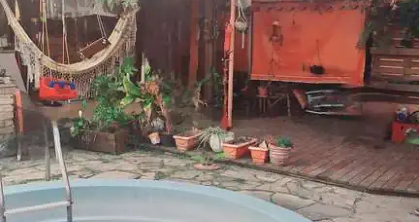 Casa com 5 quartos à venda na Rua Santos Neto, 40, Petrópolis, Porto Alegre