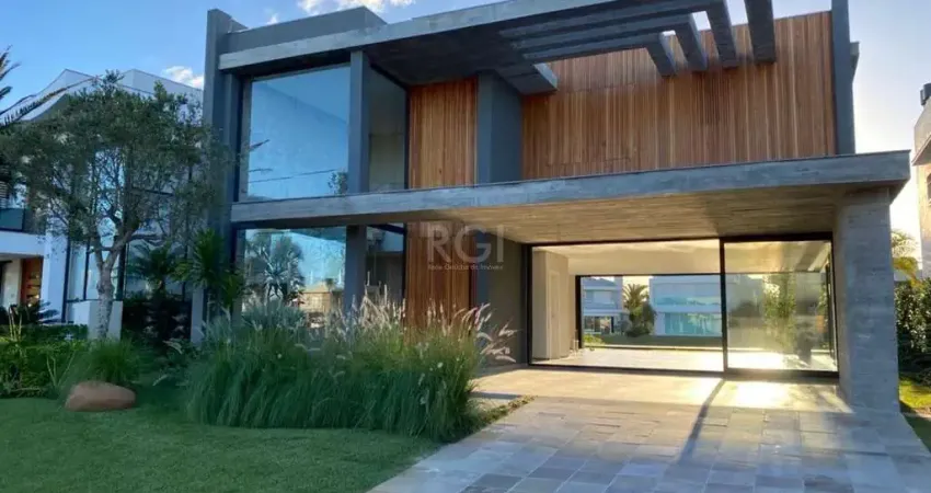 Casa em Condomínio 4 dormitórios à venda Centro Xangri-Lá/RS