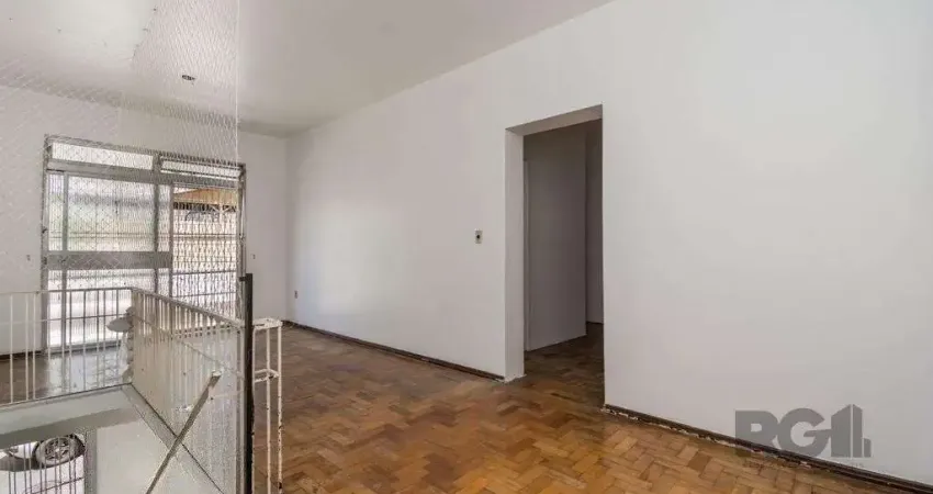 Excelente casa de 132m² com 4 dormitórios no centro histórico.