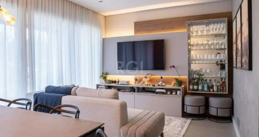 Apartamento para Venda - 81.57m², 2 dormitórios, sendo 1 suites, 2 vagas - Centr