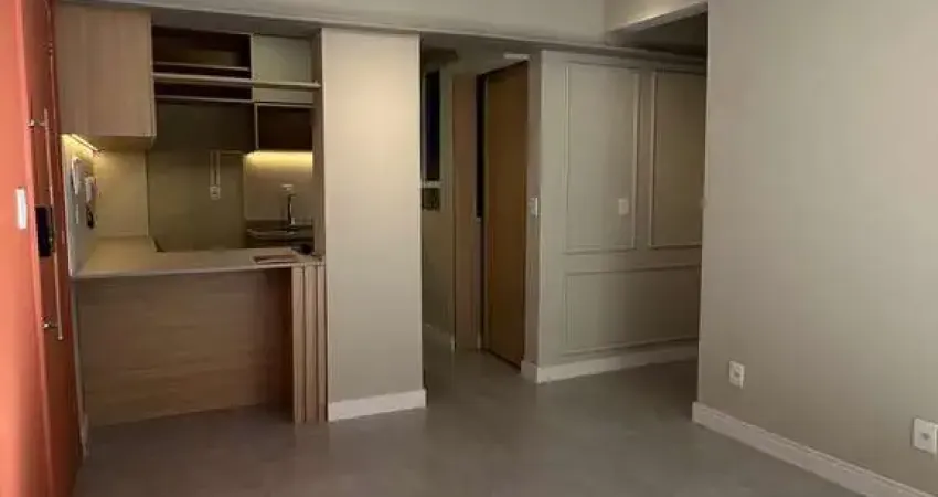 Apartamento 1 dormitório, sol Norte, localizado no Centro Histórico