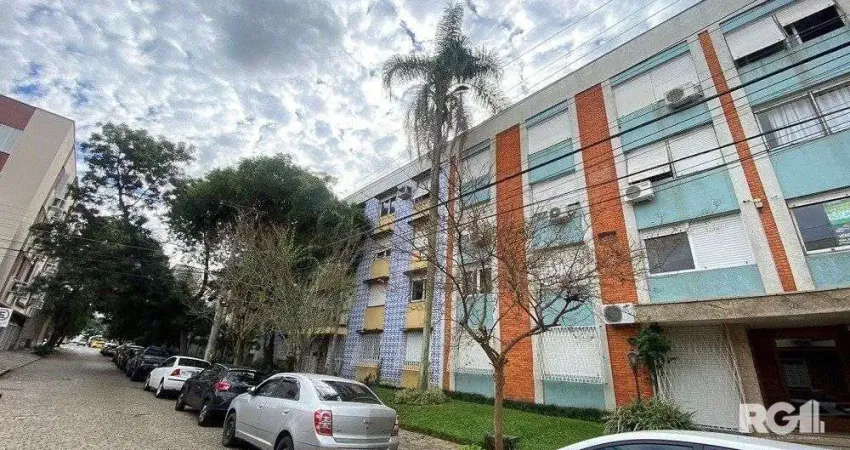Apartamento à venda no Menino Deus, com 3 quartos (sendo 1 suíte), 3 banheiros,