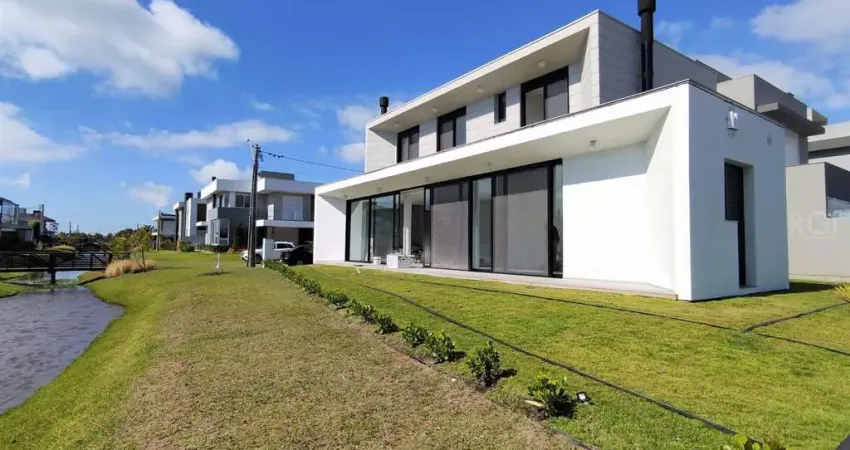 Casa em Condomínio 4 dormitórios à venda Centro Xangri-Lá/RS