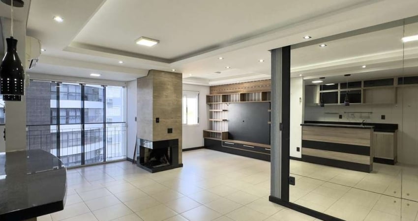 APARTAMENTO DE 2 DORMITÓRIOS, SENDO 1 SUÍTE E 2 VAGAS DE GARAGEM