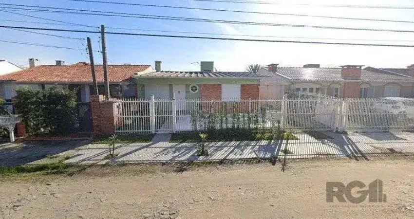 Casa com 3 quartos à venda na Rua Rio Douradinho, 2057, Centro, Xangri-Lá