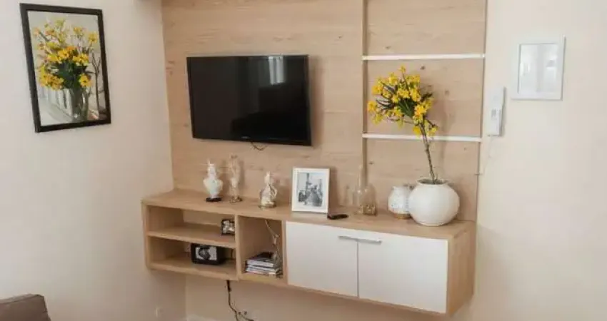 Vende-se apartamento de 1 dormitório e 41m² - Menino Deus