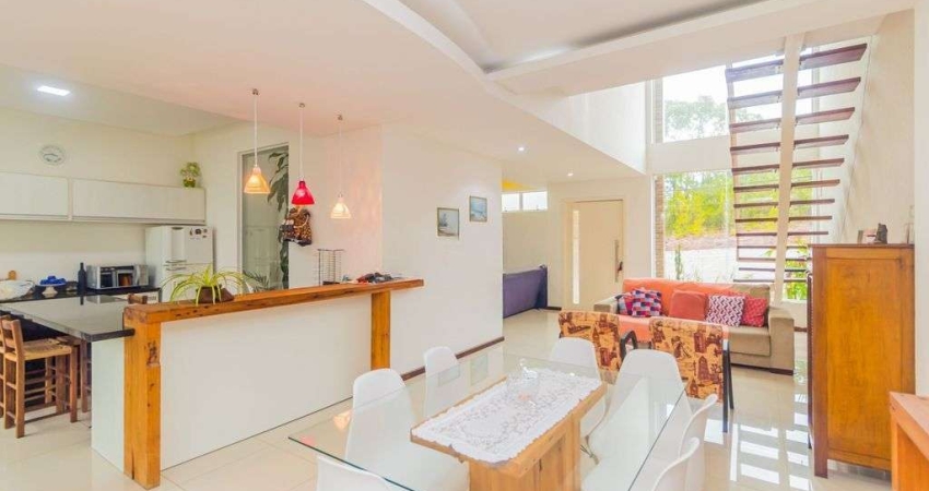 Casa em Condomínio 3 dorms à venda Avenida Juca Batista, Hípica - Porto Alegre