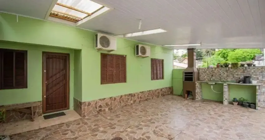 Apartamento Garden com 3 dormitórios em Cristo Redentor