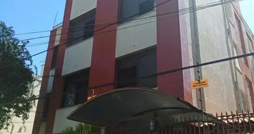 Ótimo apartamento à venda no bairro Menino Deus, em Porto Alegre.