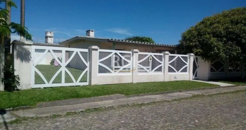 Casa 3 dormitórios à venda Atlântida Sul Xangri-Lá/RS