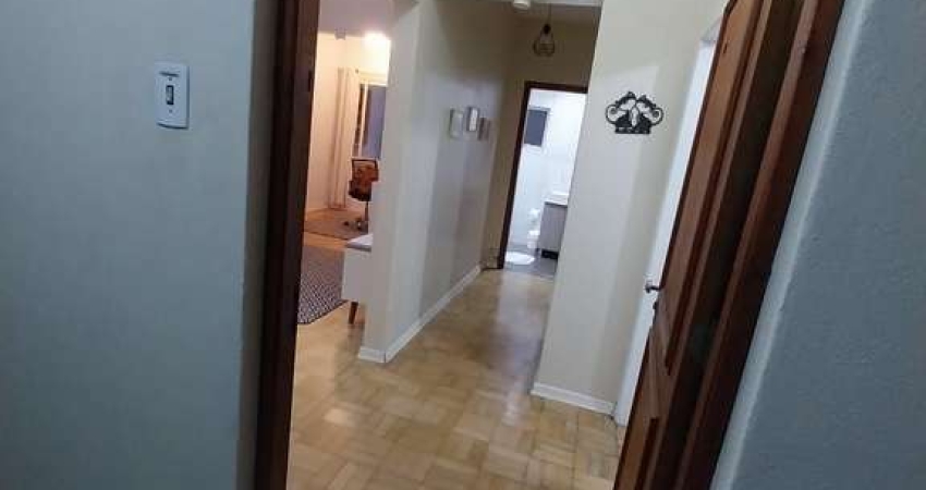 Oportunidade Excelente Apartamento 1D Mobiliado 2 piso com elevador Cidade Baixa