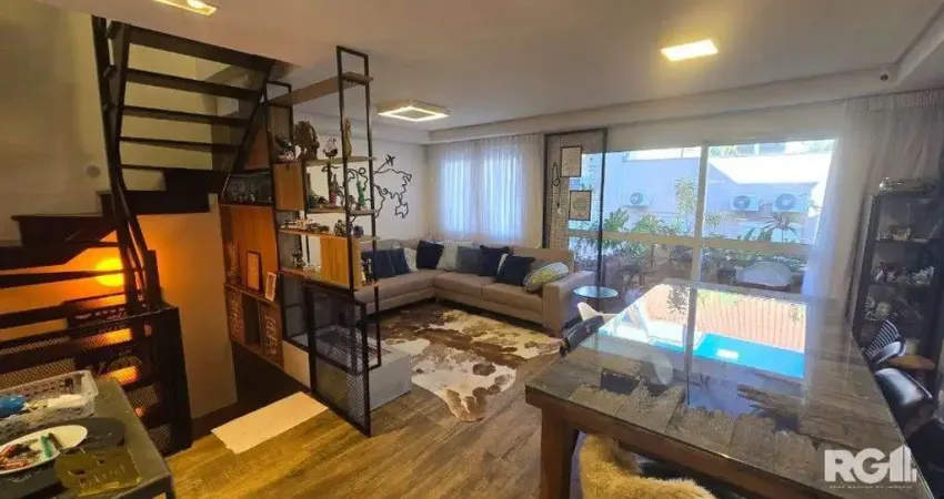 Casa em condomínio, com 3 dormitórios, sendo 1 suíte, 2 vagas, no bairro Pedra R