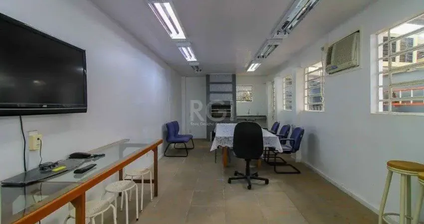 Casa comercial à venda na Rua Coronel Aparício Borges, 734, Glória, Porto Alegre