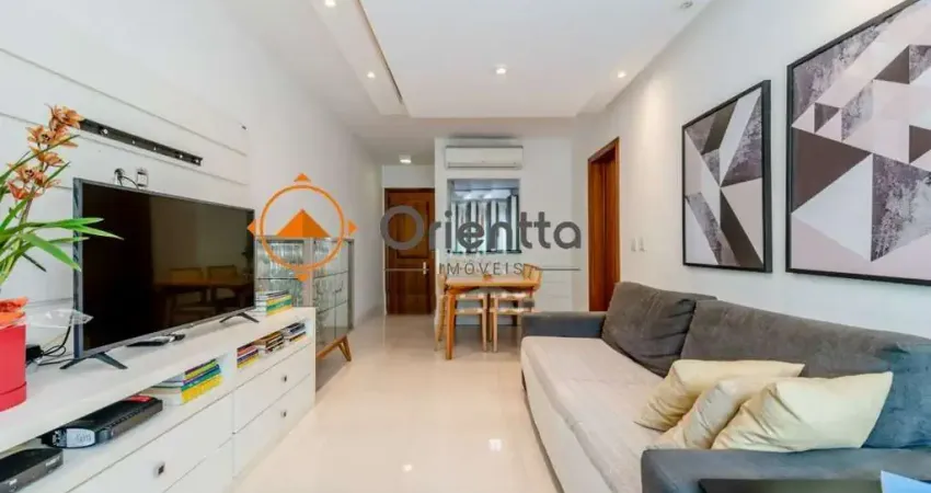 Apartamento alto padrão, todo mobiliado, no coração do bairro petrópolis
