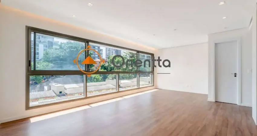 Apartamento semimobiliado com 116m² privativos, 3 suítes e 2 vagas no bairro rio