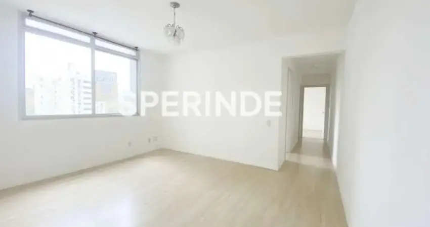 Ótimo apartamento de 02 dormitórios, área de serviço com banheiro auxiliar e 01