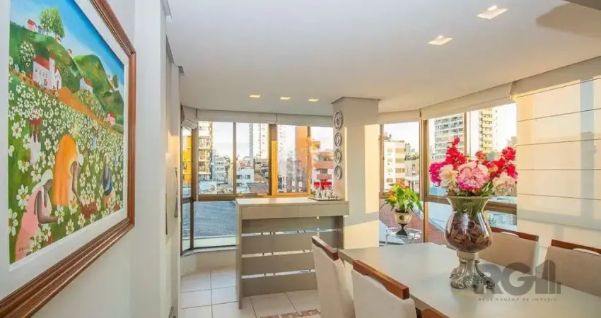 Apartamento localizado no bairro Petrópolis em Porto Alegre/RS.