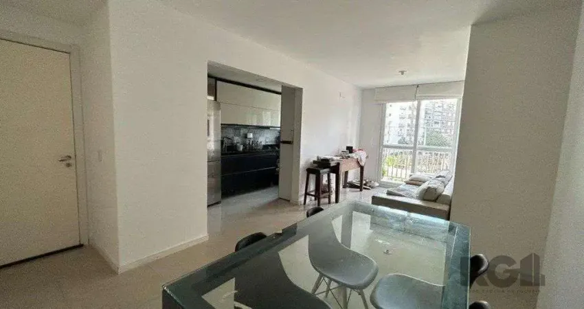 3 quartos (1 suíte), churrasqueira, sacada e 1 vaga. Infra completa.