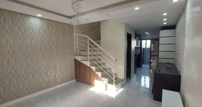 Boletto Imóveis vende casa em Canoas , 2 dormitórios, 1 banheiro, 1 lavabo, gara