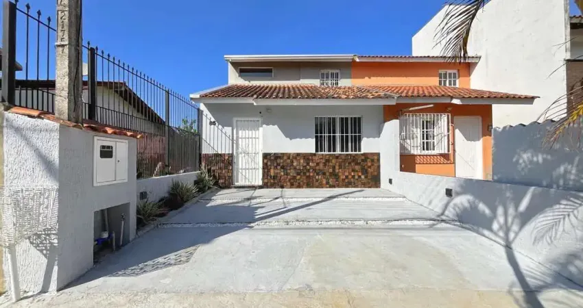 Casa com 2 quartos à venda na Rua Lelis Leo Garcia Espartel, 85, Hípica, Porto Alegre