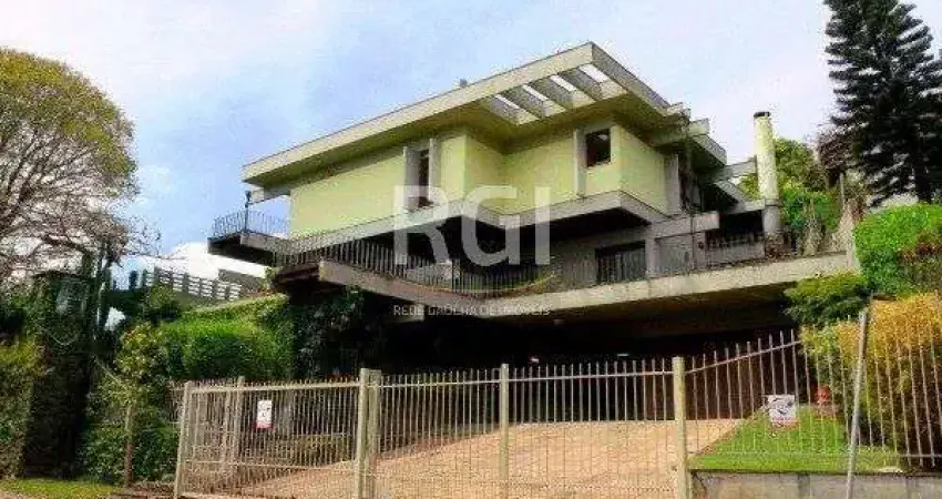 Casa para Venda - 700m², 4 dormitórios, sendo 4 suites, 6 vagas - Vila Conceição