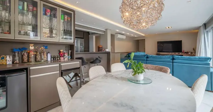 Apartamento Garden com 3 dormitórios, 1 suíte e 3 vagas, no coração do bairro Me