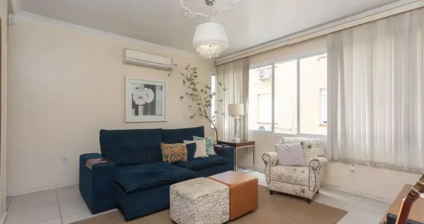 Apartamento 3 Dormitórios com Suíte e Garagem na Cidade Baixa – Próximo à Redenç