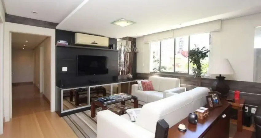 Apartamento de 4 dormitórios , 2 vagas e elevador no bairro Boa Vista