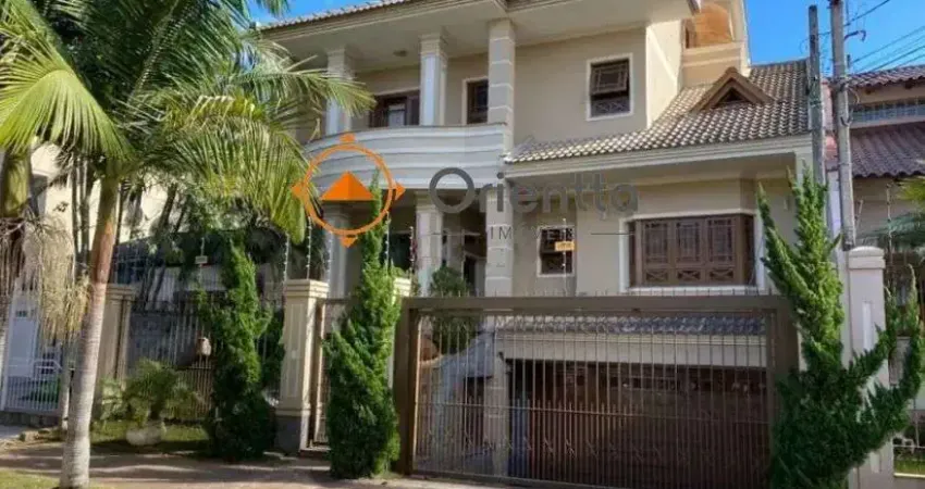 Casa de Alto Padrão com 4 Suítes, Piscina e Salão de Festas | Estância Velha – C