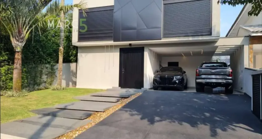Casa em condomínio fechado com 4 quartos à venda na Rua Tomi Saburo Yamamoto, Arujá 5, Arujá