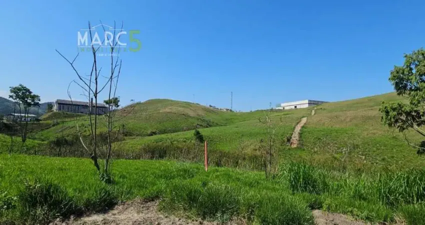 Terreno à venda no Lambari, Guararema