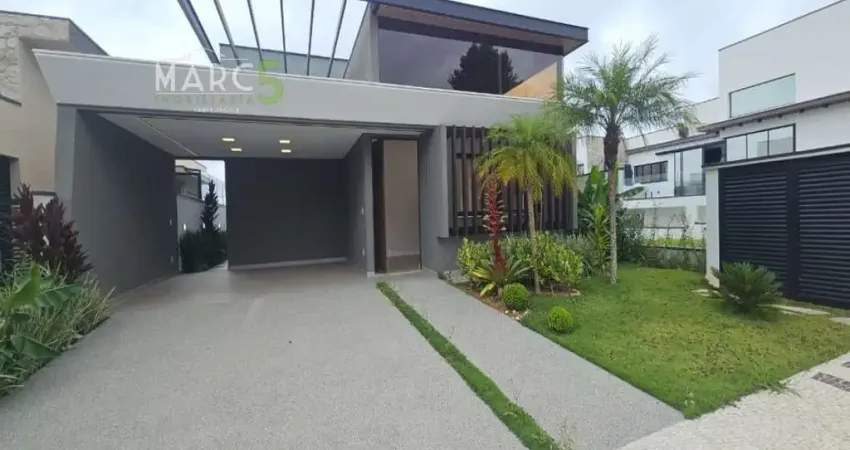 Casa em condomínio fechado com 3 quartos à venda na Avenida João XXIII, Jardim São Pedro, Mogi das Cruzes