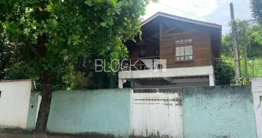 Freguesia (Jacarepaguá) | Terreno 5 quartos, sendo 2 suites
