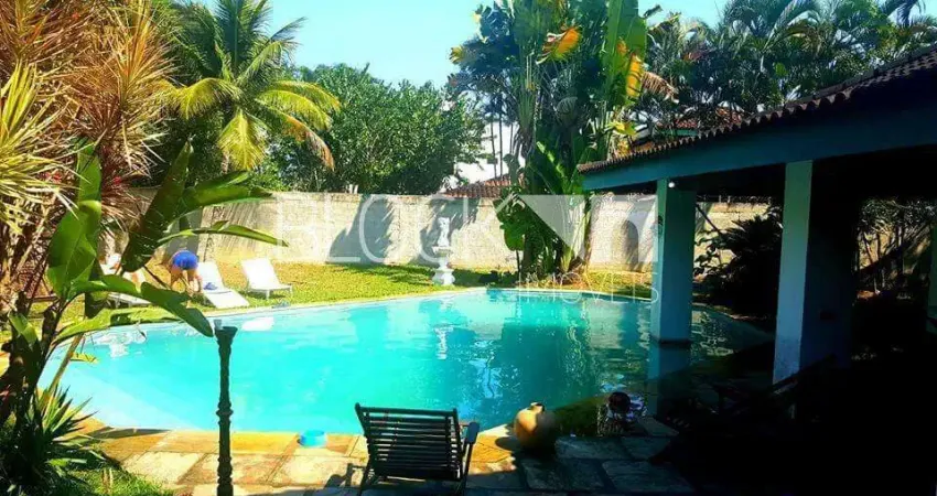 Recreio dos Bandeirantes | Casa de Condomínio 5 quartos, sendo 5 suites