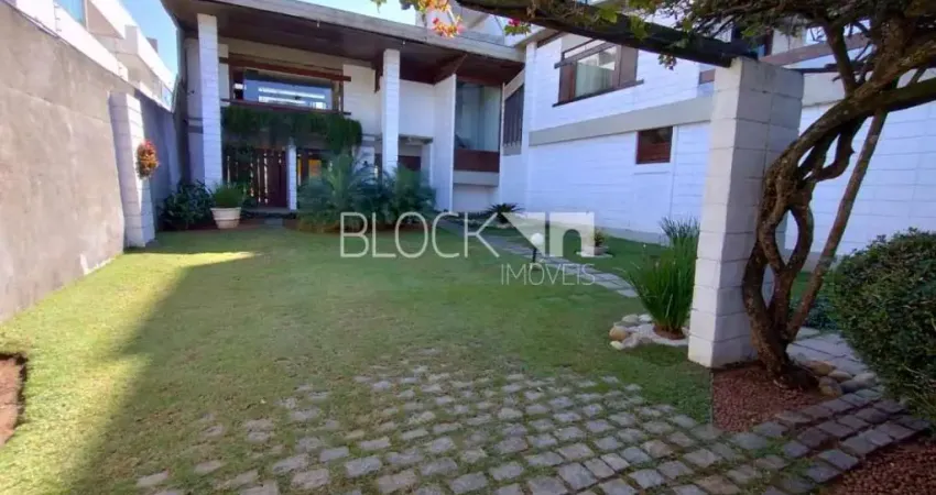 Recreio dos Bandeirantes | Casa de Rua 4 quartos, sendo 2 suites