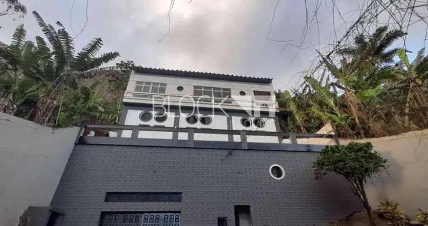 Casa com 5 quartos para alugar na Estrada dos Bandeirantes - Daniel San, --, Vargem Pequena, Rio de Janeiro