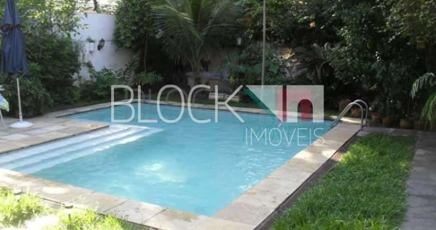Recreio dos Bandeirantes | Casa 4 quartos, sendo 1 suite
