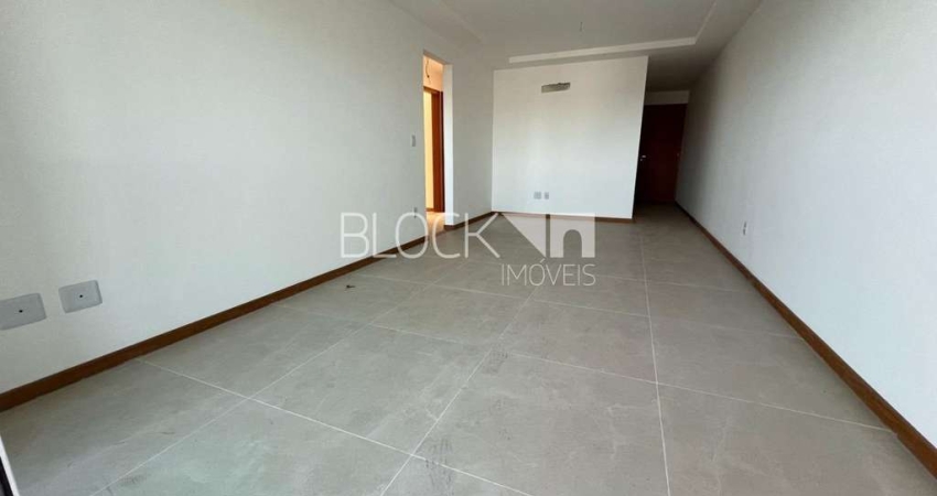 Recreio dos Bandeirantes | Apartamento 3 quartos, sendo 1 suite