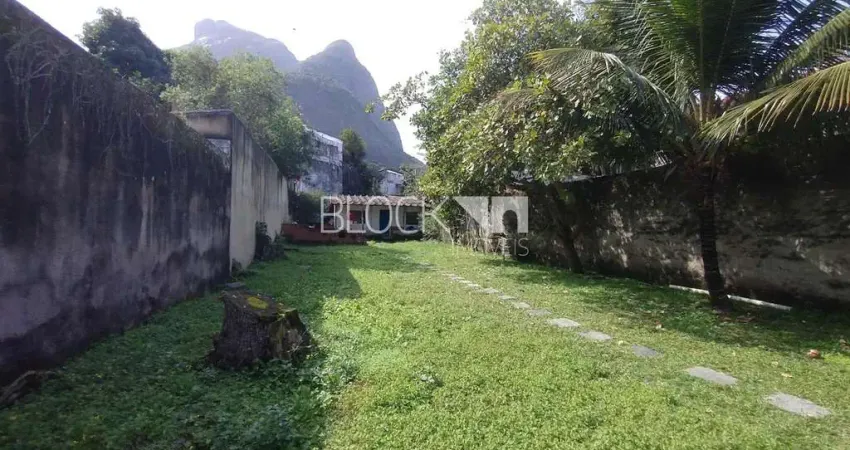 Terreno à venda na Rua Einstein, --, Barra da Tijuca, Rio de Janeiro