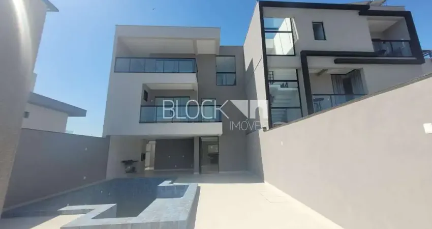 Recreio dos Bandeirantes | Casa de Condomínio 6 quartos, sendo 6 suites