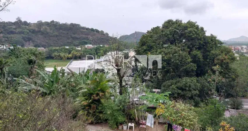 Casa com 6 quartos para alugar na Estrada dos Bandeirantes, --, Vargem Pequena, Rio de Janeiro