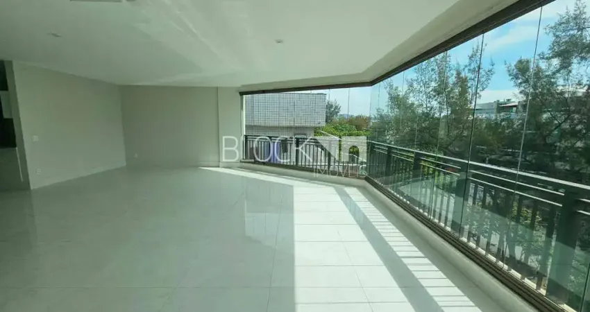 Recreio dos Bandeirantes | Cobertura 3 quartos, sendo 3 suites
