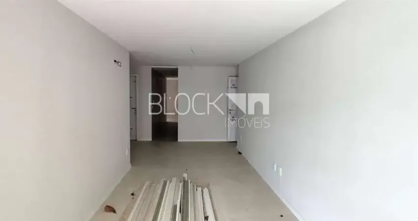 Recreio dos Bandeirantes | Apartamento 3 quartos, sendo 1 suite