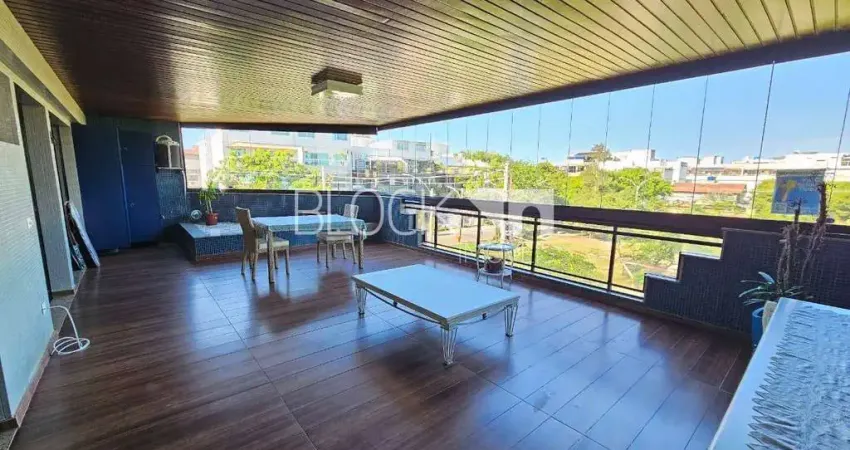 Recreio dos Bandeirantes | Apartamento 4 quartos, sendo 1 suite