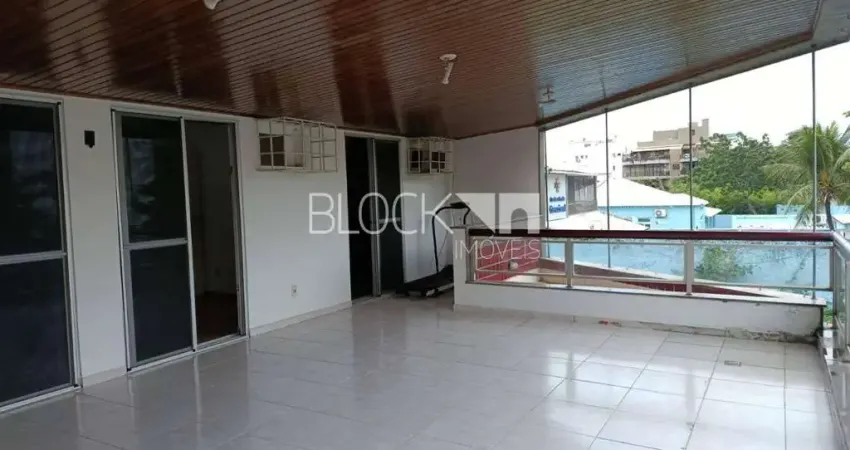Recreio dos Bandeirantes | Apartamento 3 quartos, sendo 1 suite