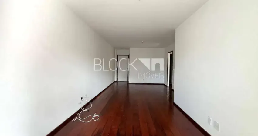 Recreio dos Bandeirantes | Apartamento 3 quartos, sendo 1 suite